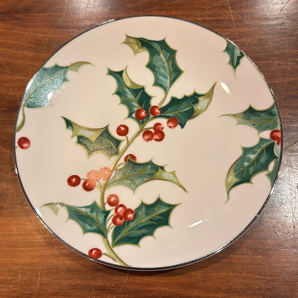 NWOT Restoration Hardware Holly Salad Plate 7 3/4” Silver Rim Christmas Holuday